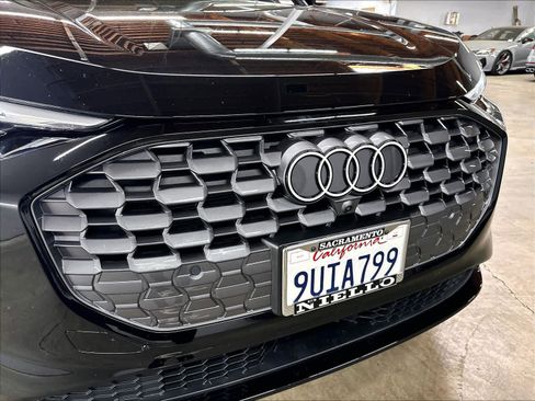 Used 2025 Audi Q5 Premium w/ Convenience Package AWD/4WD image 31