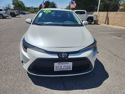 Used 2020 Toyota Corolla LE w/ Carpet Mat Package (TMS) FWD image 8