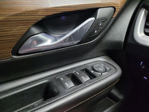 Used 2018 GMC Terrain SLE FWD image 27