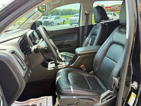 Used 2018 Chevrolet Colorado Z71 AWD/4WD image 10