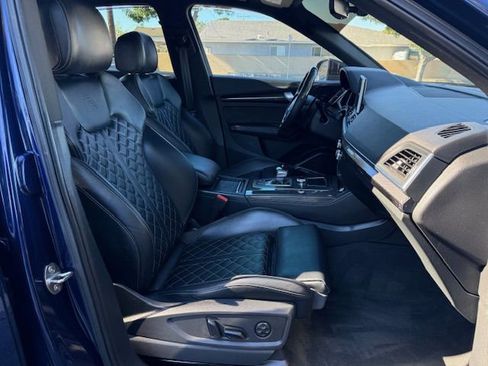 Used 2019 Audi SQ5 Premium Plus w/ Premium Plus Package image 12