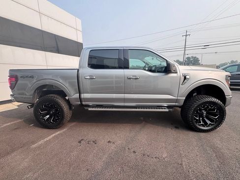 Used 2025 Ford F150 XLT w/ Equipment Group 301A Standard AWD/4WD image 4