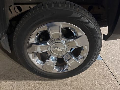 Used 2015 Chevrolet Silverado 1500 LTZ w/ Texas Edition, 1LZ Trim image 4