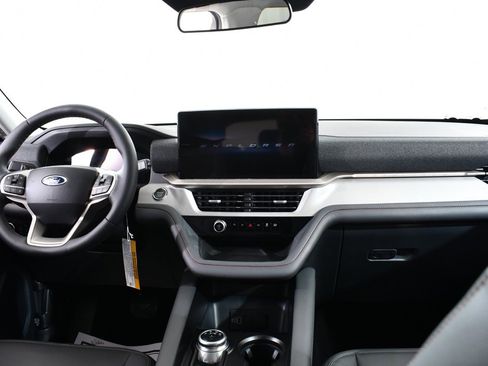 New 2026 Ford Explorer Active image 7