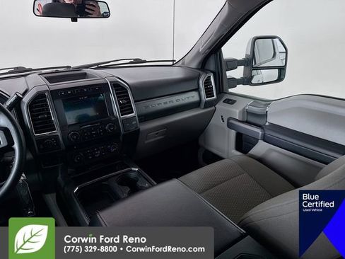 Used 2018 Ford F250 XLT w/ XLT Premium Package image 27