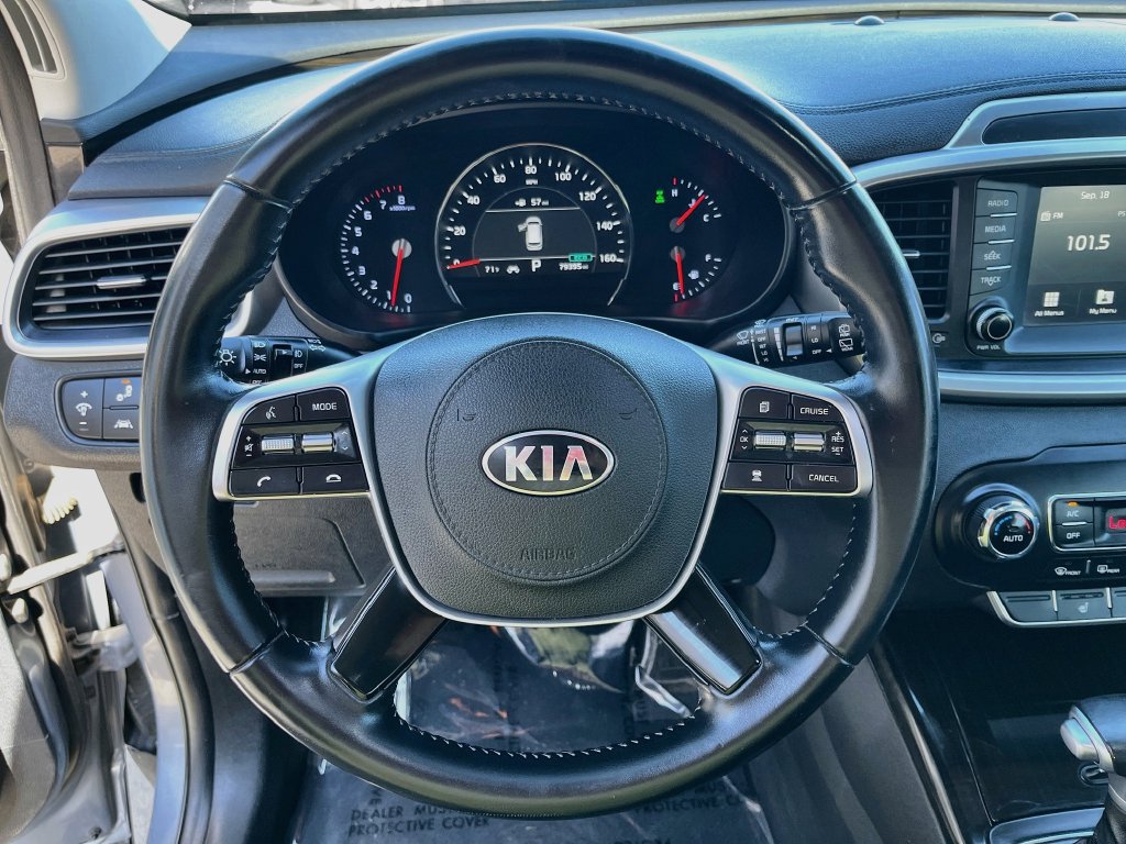 Used 2020 Kia Sorento EX AWD/4WD image 11