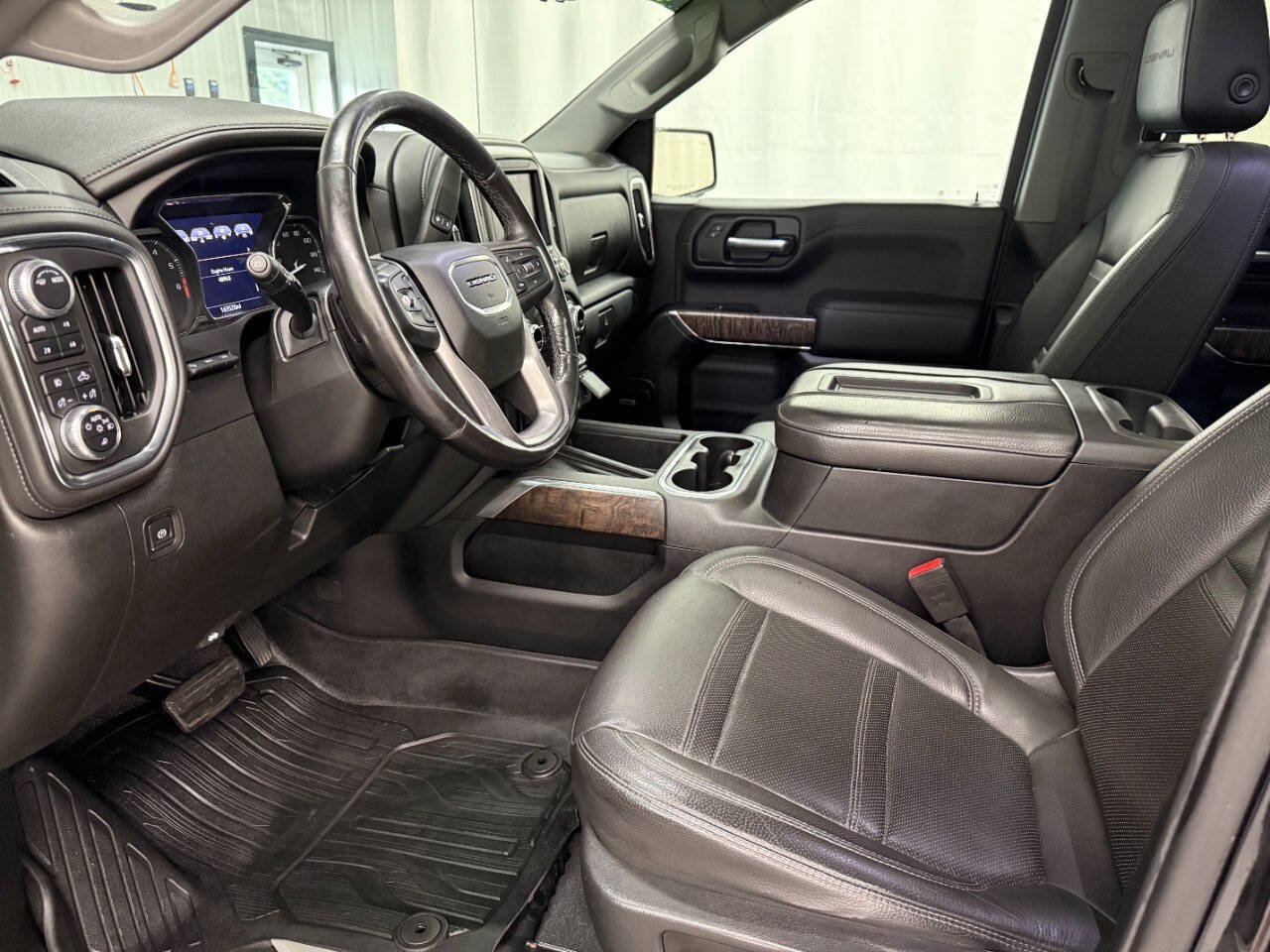 Used 2020 GMC Sierra 1500 Denali w/ Denali Ultimate Package AWD/4WD image 8