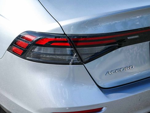 Used 2024 Honda Accord LX image 12