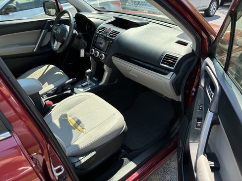 Used 2017 Subaru Forester 2.5i Limited AWD/4WD image 19