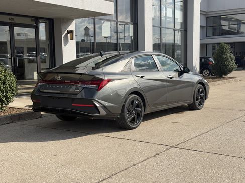 New 2026 Hyundai Elantra Sport FWD image 4