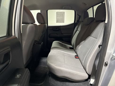 Used 2021 Toyota Tacoma SR AWD/4WD image 22