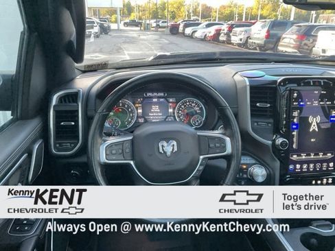 Used 2020 RAM 1500 Laramie image 28