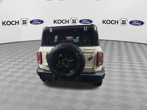 New 2025 Ford Bronco Outer Banks image 7