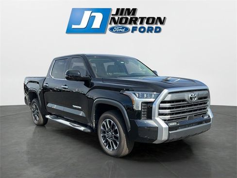 Used 2023 Toyota Tundra Limited image 1