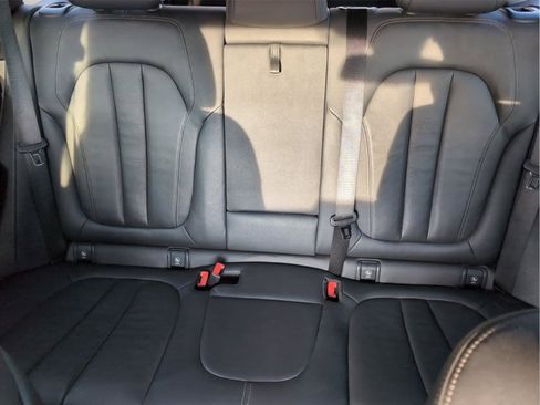 Used 2022 BMW X5 sDrive40i w/ M Sport Package image 26