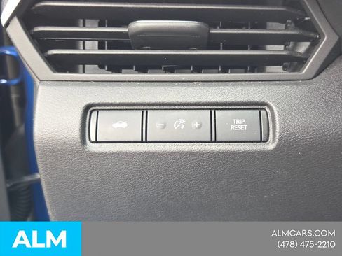 Used 2025 Nissan Altima 2.5 SR FWD image 27