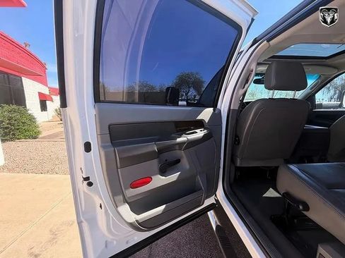 Used 2008 Dodge Ram 2500 Truck Laramie w/ Protection Group AWD/4WD image 11