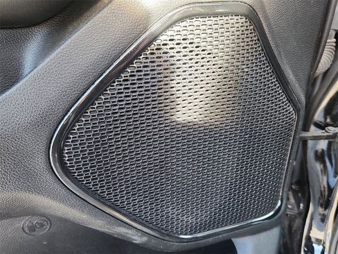 Used 2022 RAM 1500 Limited w/ Body Color Bumper Group image 25