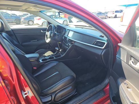 Used 2020 Kia Optima SE image 10
