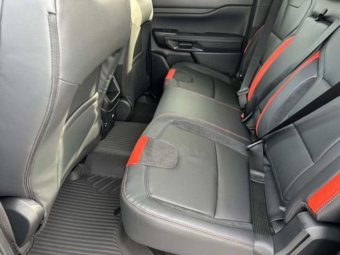 New 2025 Ford Ranger Raptor image 22