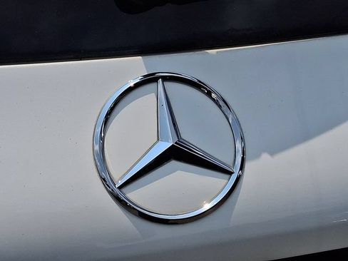 Used 2017 Mercedes-Benz GLC 300 image 26