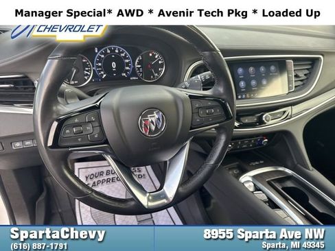 Used 2023 Buick Enclave Avenir w/ Avenir Technology Package image 12
