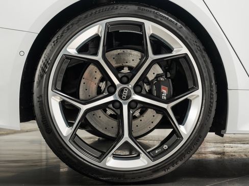 Used 2025 Audi RS 6 performance image 44