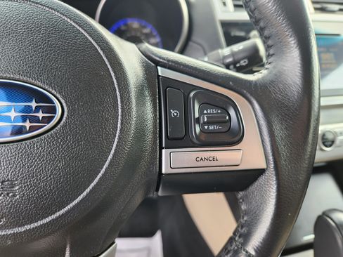 Used 2017 Subaru Outback 2.5i Limited w/ Popular Package #5 image 22