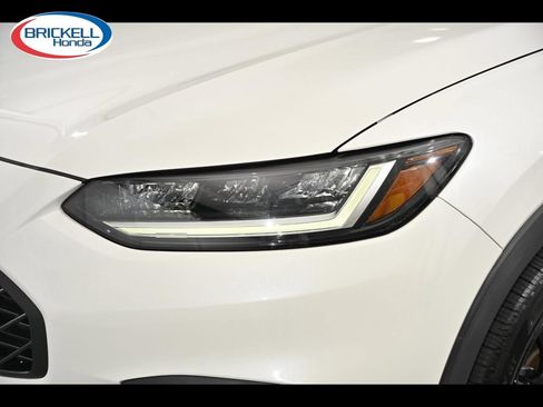 Used 2024 Honda HR-V Sport image 10