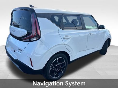 Used 2023 Kia Soul EX FWD image 8