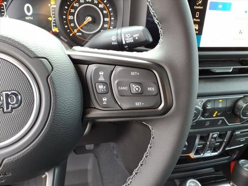 New 2026 Jeep Gladiator Sport image 22