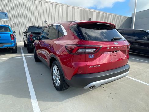 Used 2023 Ford Escape Active FWD image 6