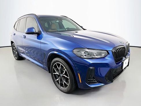 Certified 2024 BMW X3 xDrive30i w/ Premium Package AWD/4WD image 3