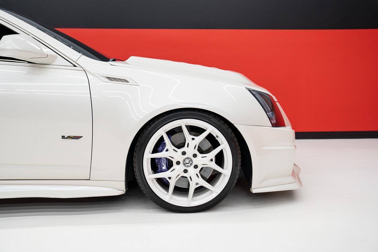 Used 2013 Cadillac CTS V RWD image 52