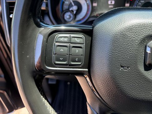 Used 2022 RAM 3500 Limited AWD/4WD image 15
