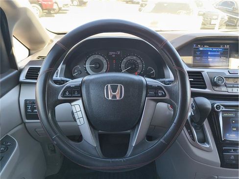 Used 2014 Honda Odyssey EX image 7