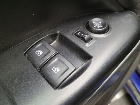 Used 2017 Chevrolet Colorado LT w/ LT Convenience Package image 27