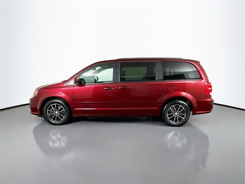 Used 2017 Dodge Grand Caravan GT image 7