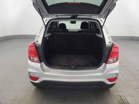 Used 2020 Chevrolet Trax LS w/ Tint and Cruise Package FWD image 29