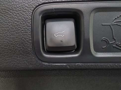 Used 2023 Ford Expedition Limited AWD/4WD image 41