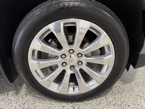 Used 2022 Chevrolet Tahoe Premier AWD/4WD image 37