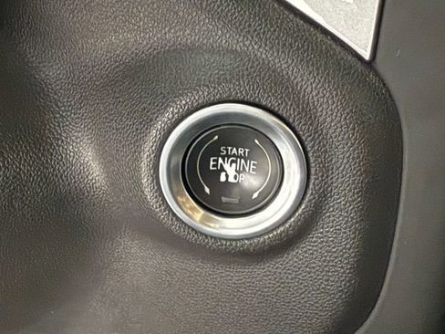 Used 2024 Chevrolet Silverado 1500 Custom RWD image 16