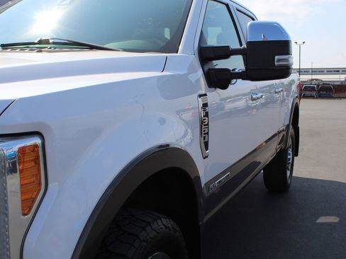 Used 2017 Ford F350 King Ranch w/ King Ranch Ultimate Package image 11