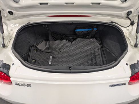 Used 2023 MAZDA MX-5 Miata Grand Touring w/ Weather Package RWD image 25