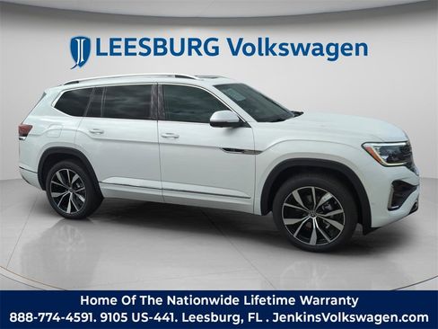 New 2026 Volkswagen Atlas SEL Premium R-Line image 2