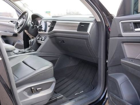 Certified 2023 Volkswagen Atlas SEL AWD/4WD image 21