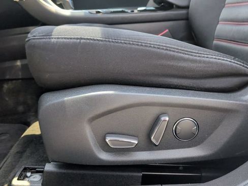 Used 2016 Ford Fusion SE FWD image 14