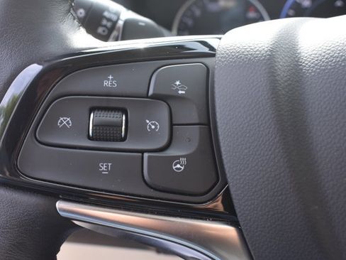 Used 2023 Buick Enclave Avenir w/ Avenir Technology Package FWD image 24