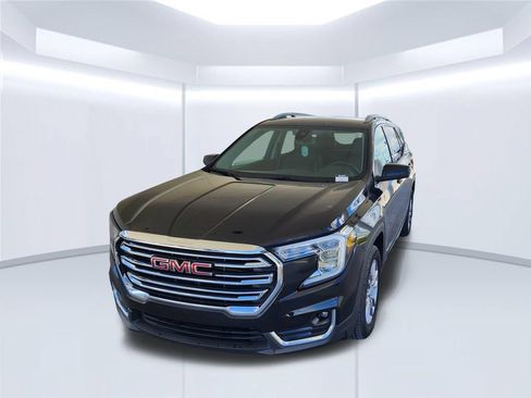 Used 2024 GMC Terrain SLT AWD/4WD image 16