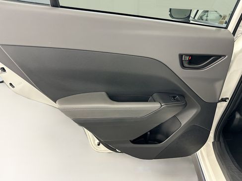 Used 2024 Subaru Crosstrek 2.0i Premium image 27